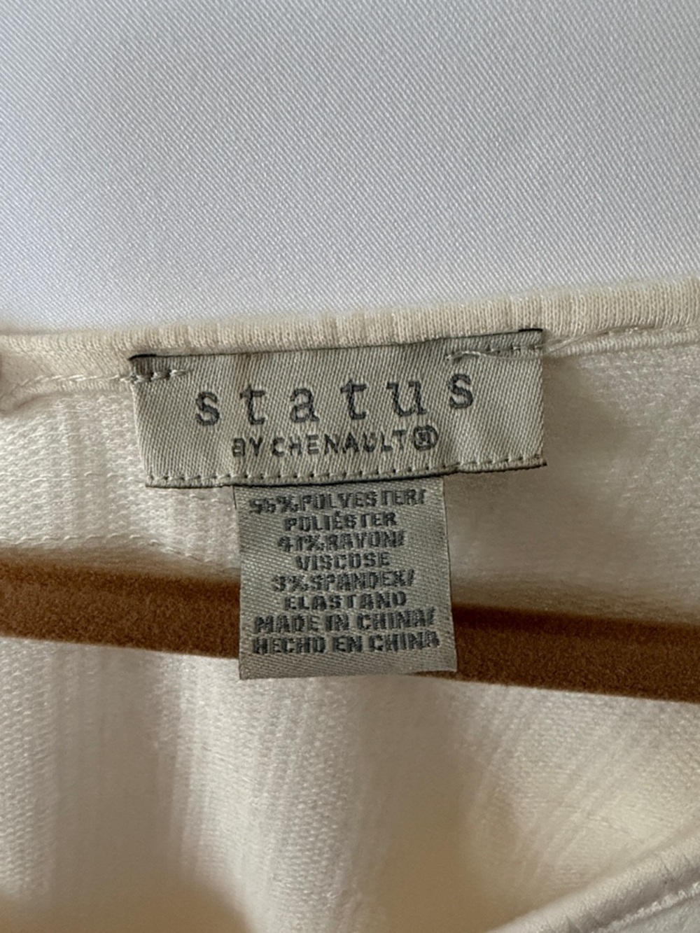 Vince Camuto Ivory Twist-Front V-Neck Long Sleeve Top - Picture 2 of 4